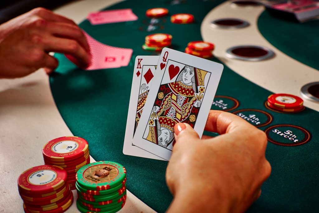 Panduan Terlengkap Cara Main Baccarat Online Modal Minim Dijamin Puas